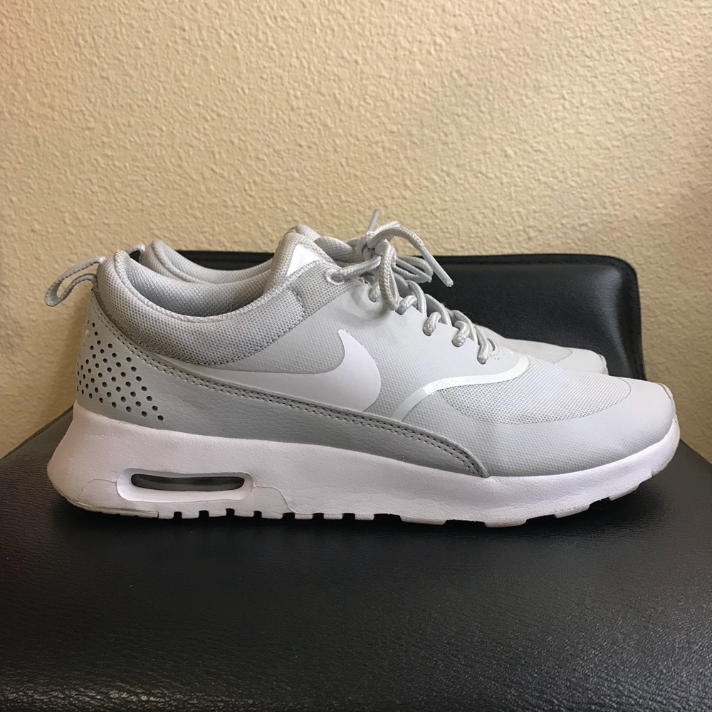 ❌SOLD❌Nike Air Max Thea